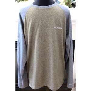 Columbia Men's (or unisex) Thistletown Park Raglan Shirt Small EUC